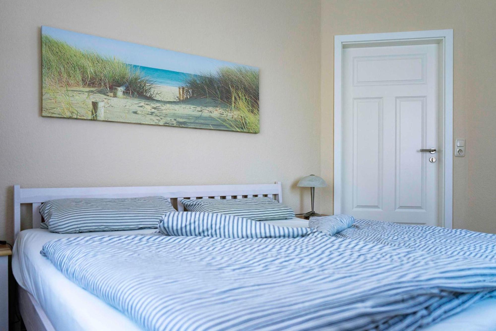 Ferienwohnung Krabbe Hooksiel Exterior foto